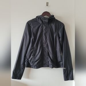 A spring/autumn/rain coat by Bench